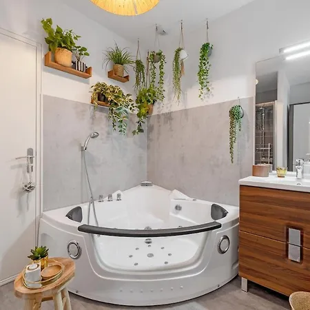 Linstantpresent Gaillac